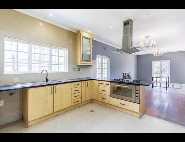 4 BEDROOM HOUSE RENTED IN TABLE VIEW